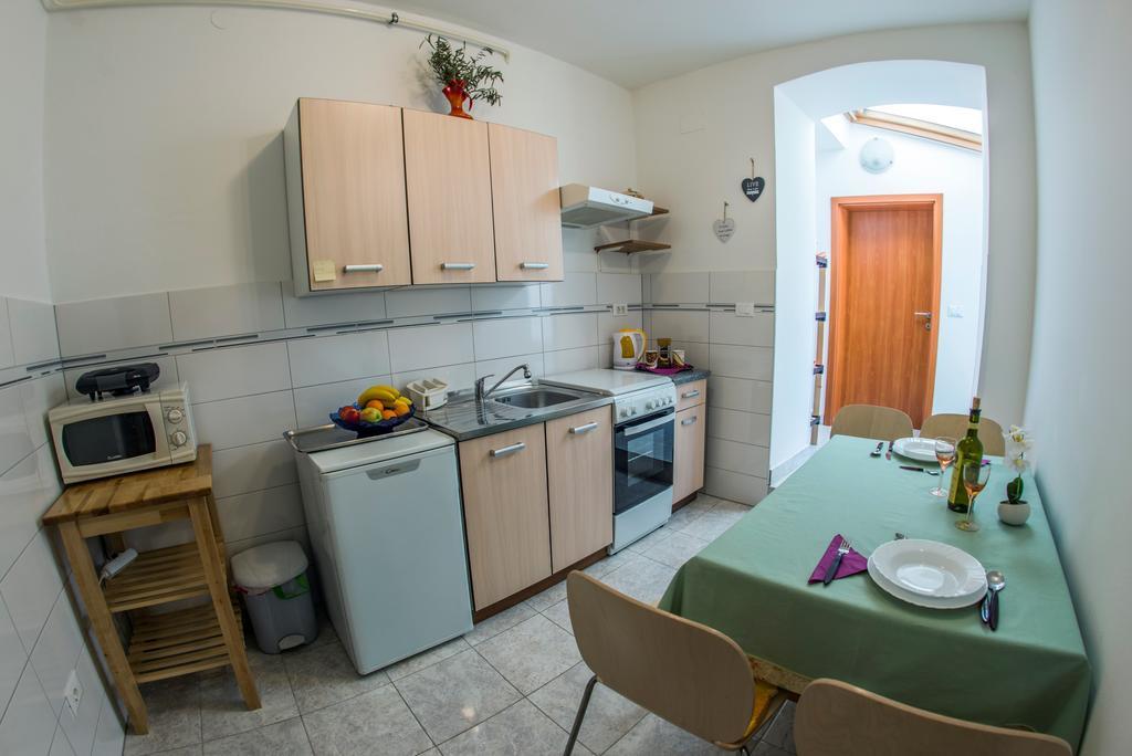 Apartman Anthony Pula Exterior foto